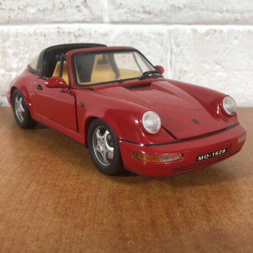 Porsche 911 (1:18)