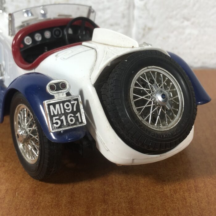 1932 Alfa Romeo 2300 Spider (1:18) ~ Made in Italy - Image 7