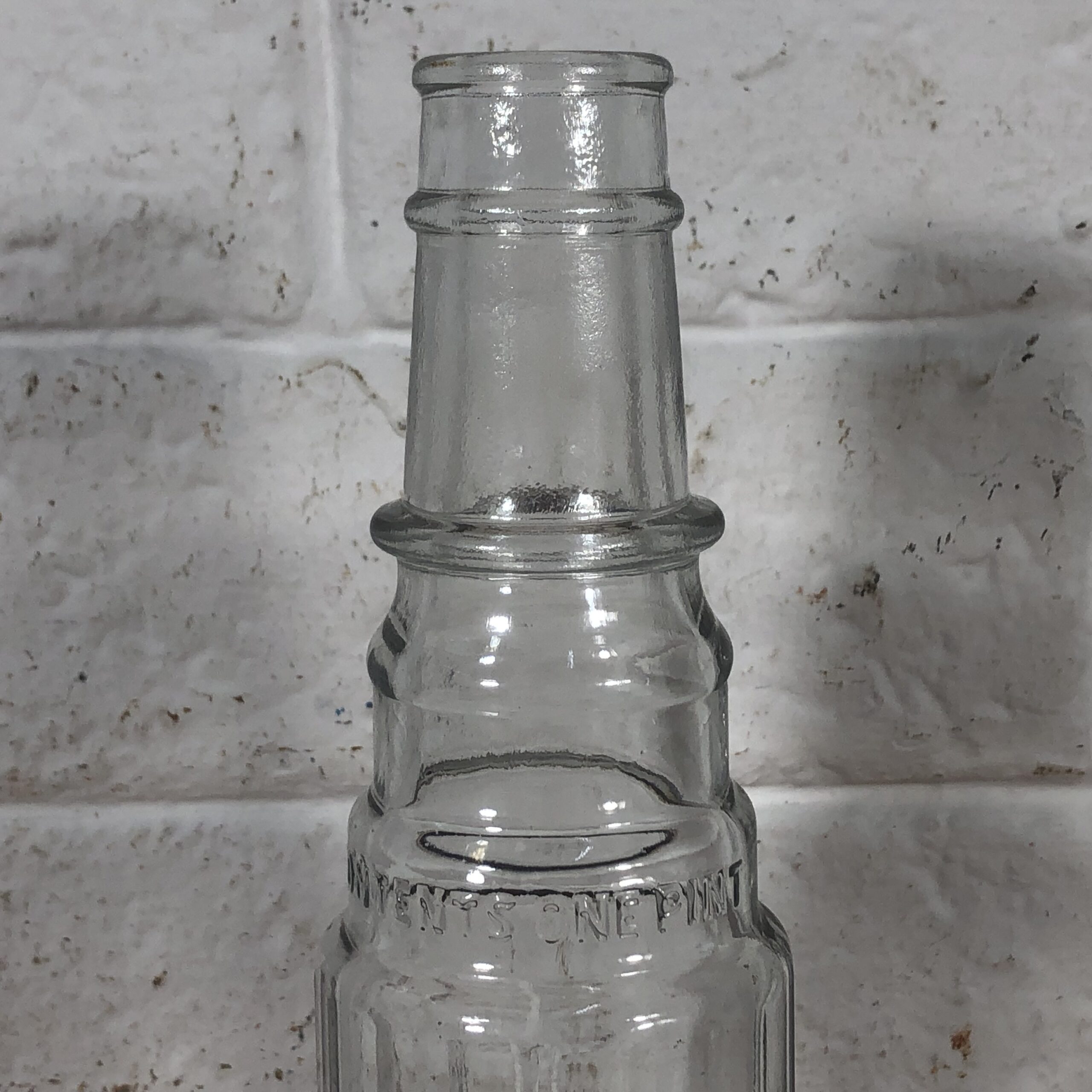 Vintage 1960s Esso Glass Bottle (One Pint) ~ Esso Petroleum Company Ltd. - Image 2