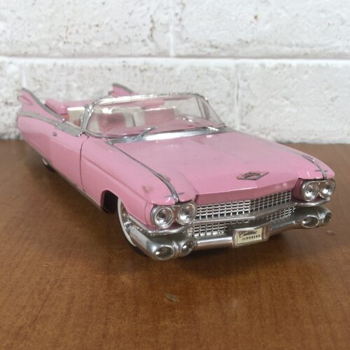 1959 Cadillac Eldorado Biarritz (1:18)