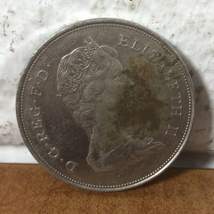 Vintage Royal Family & Winston Churchill Commemorative Coins - Image 4