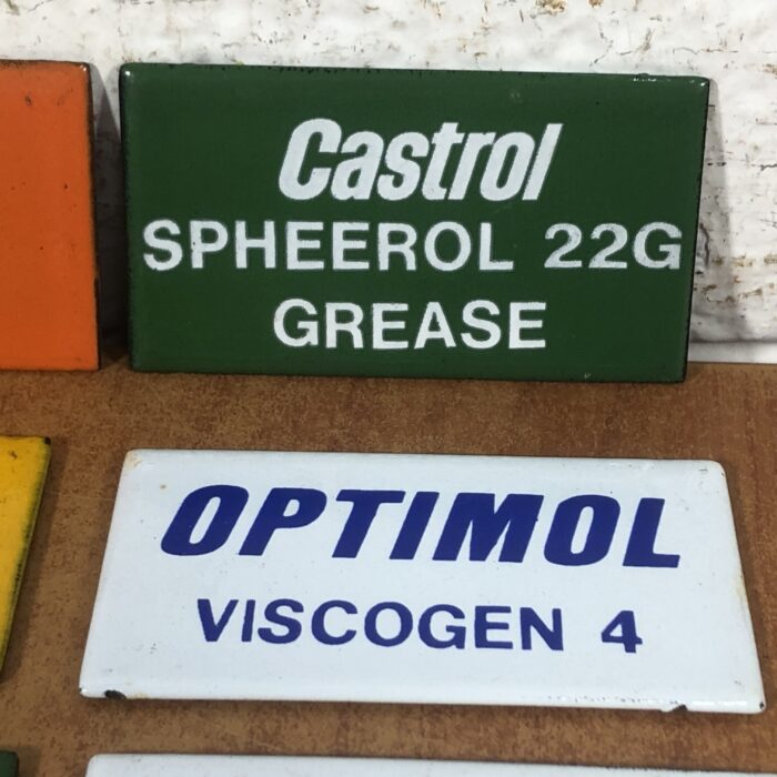Small Vintage Castrol Enamel Signs - Image 3