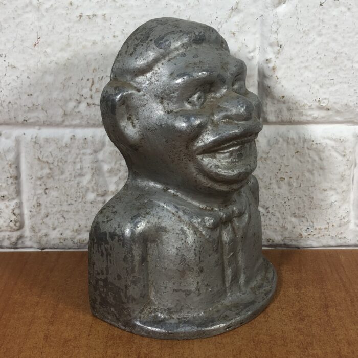 Cast Aluminium "Jolly" Statuette - Image 5