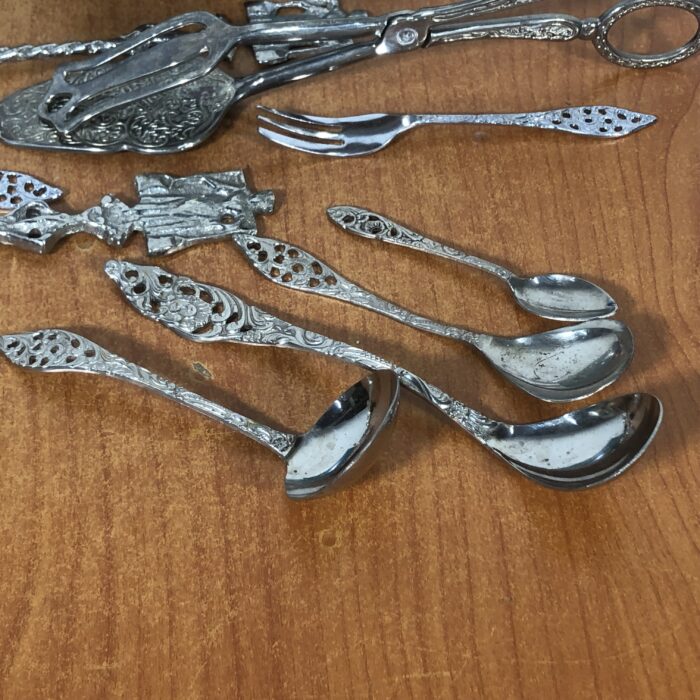 Collection of Vintage Cutlery - Image 9
