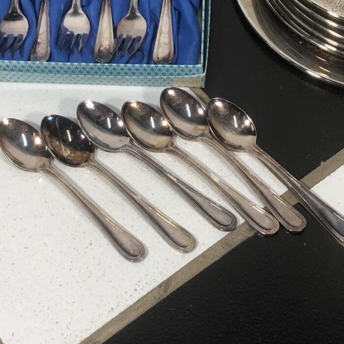 Collection of Vintage Silver-Plated Items - Image 3