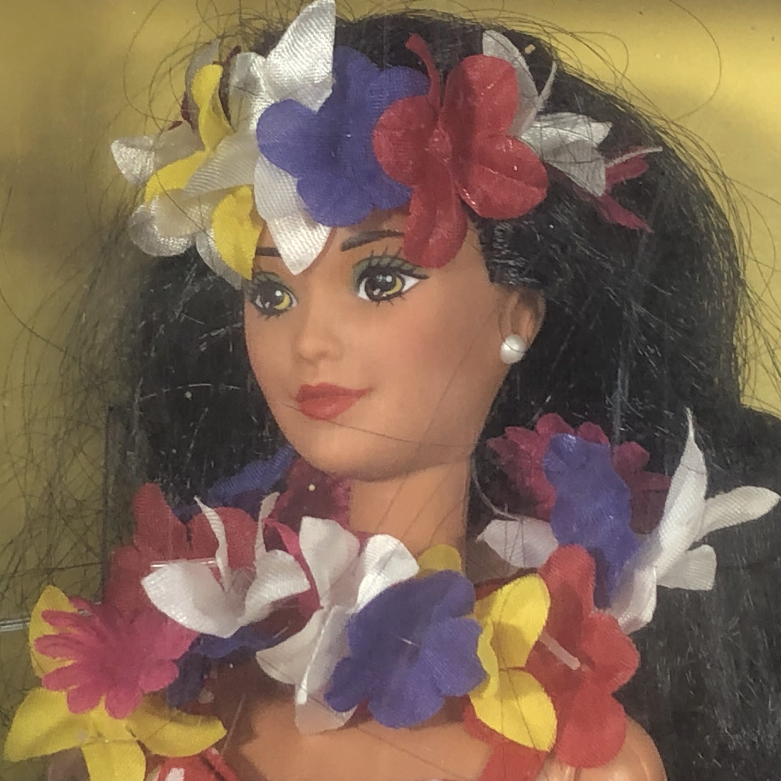 Vintage 1994 Special Edition Polynesian Barbie Doll (Dolls of the World Collection) - Image 2