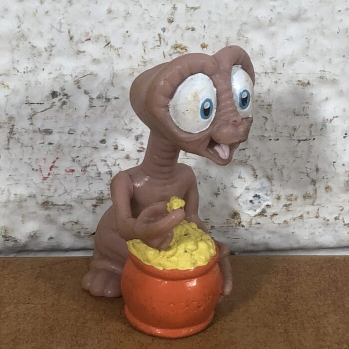 Vintage 1980s E.T. Figurines & Keychains (Applause Inc.) - Image 5