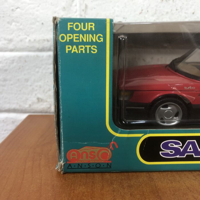 SAAB 900 Turbo Cabriolet (1:18) - Image 7
