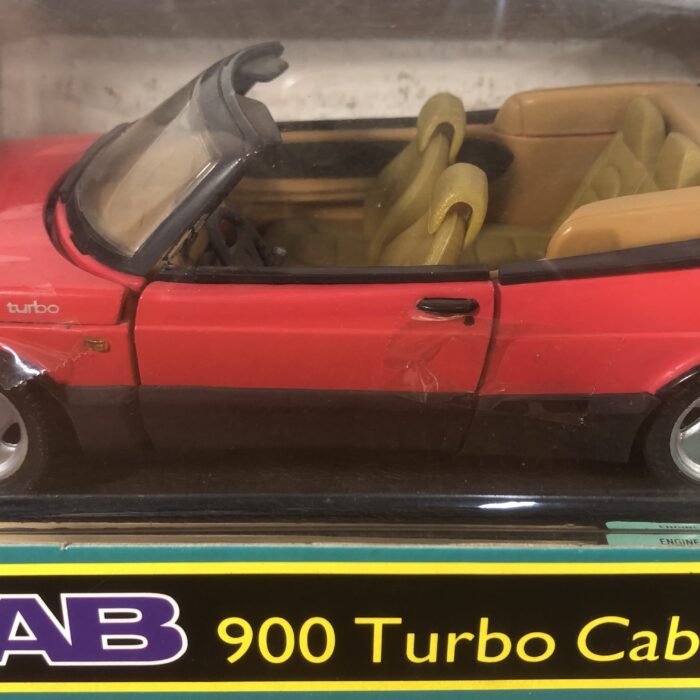 SAAB 900 Turbo Cabriolet (1:18) - Image 9