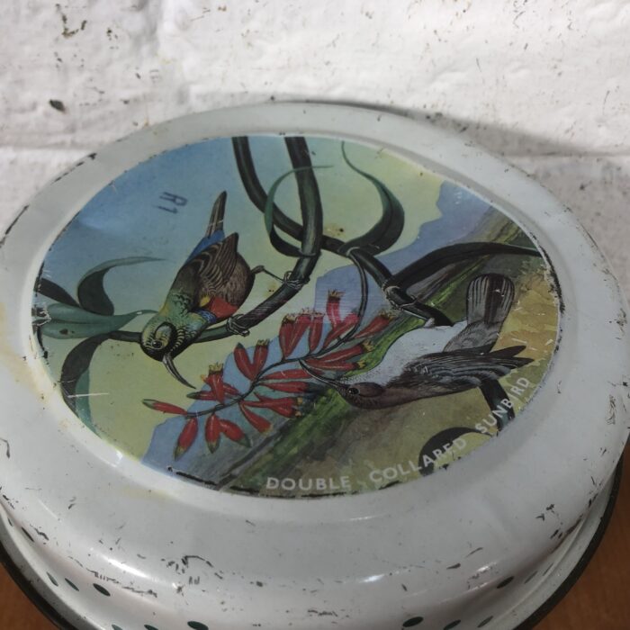 Vintage Cobra White Wax Polish Tin - Image 2