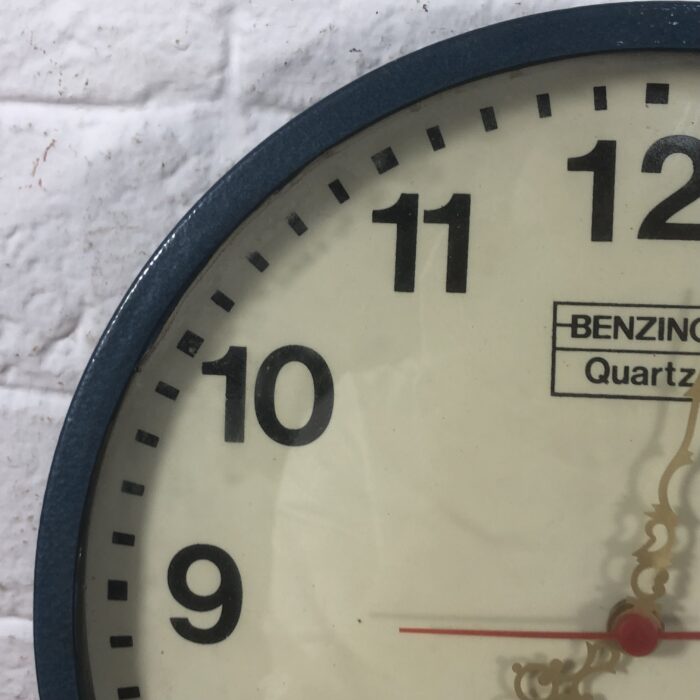 Vintage Transnet Benzing Quartz Wall Clock - Image 2