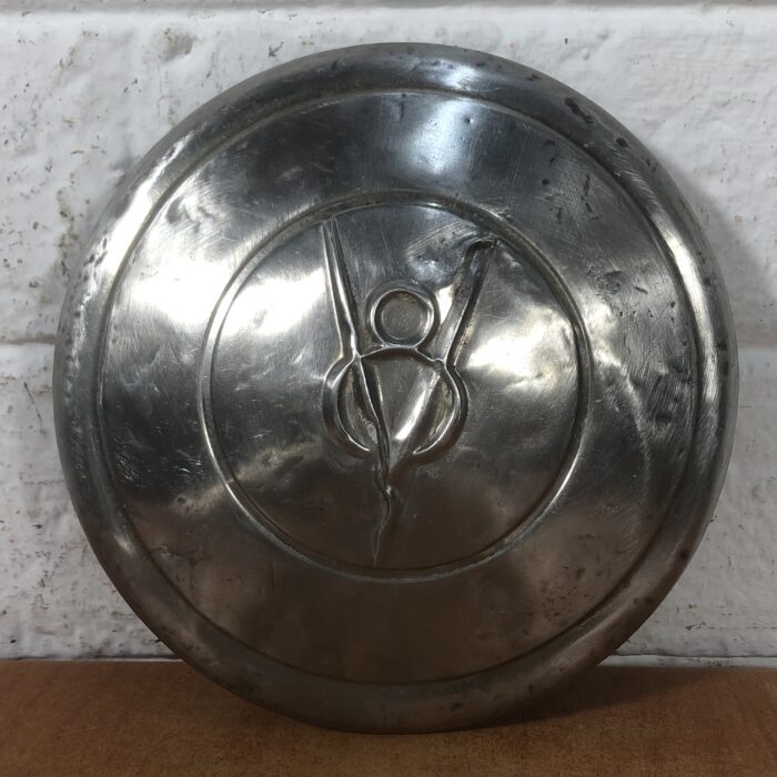 Set of 4 Vintage V8 Wheel Caps - Image 5