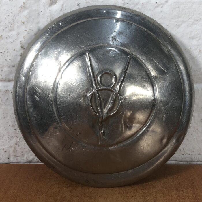 Set of 4 Vintage V8 Wheel Caps - Image 3