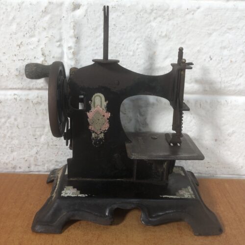 Miniature Vintage Toy Sewing Machine