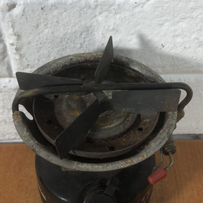 Coleman Peak 1 Feather 400B Burner Camping Stove - Image 2