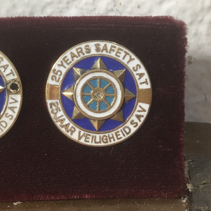 Set of Vintage SAR/SAS Safety Badges (5 Years to 25 Years) - Image 6