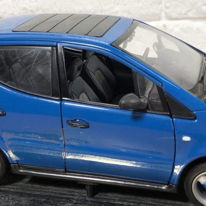 1997 Mercedes-Benz A-Class (1:18) - Image 4