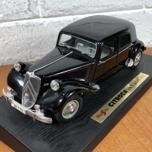 1952 Citroen 15CV 6 Cyl (1:18)
