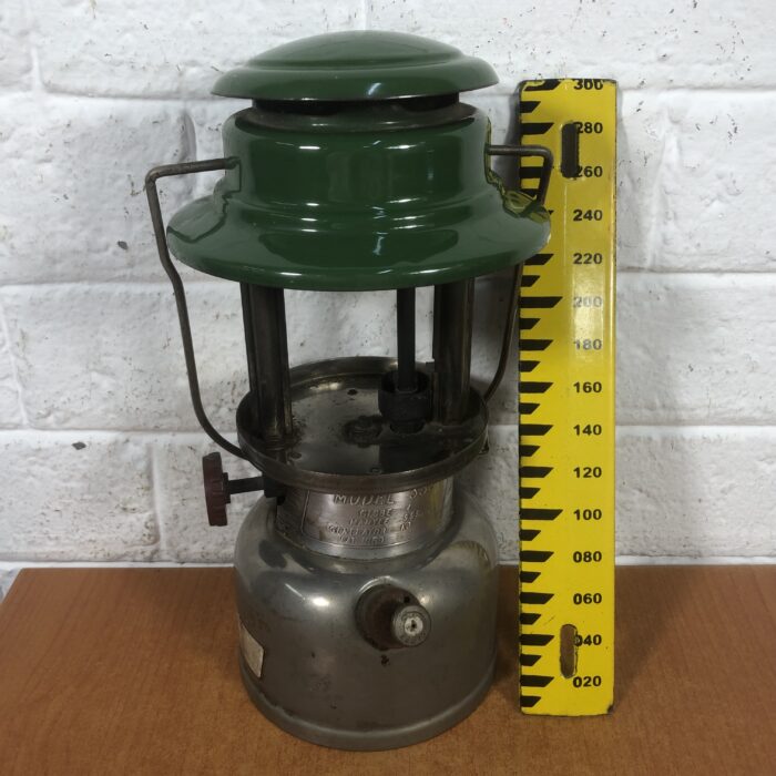 Vintage Coleman Lamp (Made in Canada) ~ No Glass - Image 8