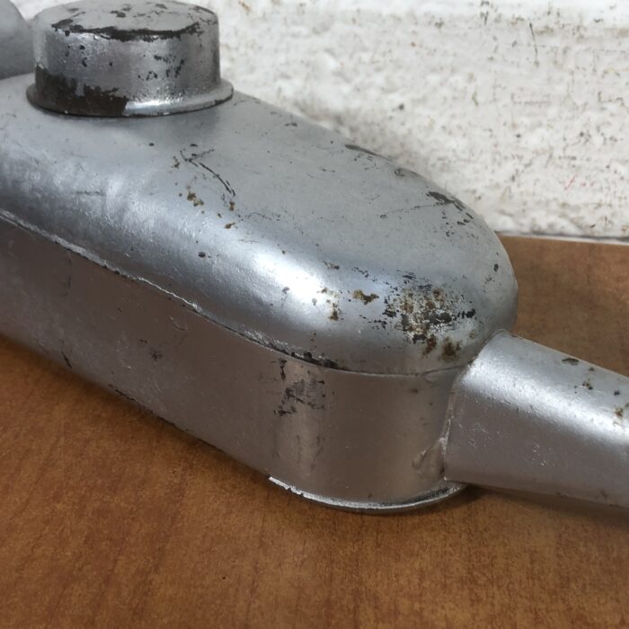 Vintage SAR/SAS Oil Dispensers - Image 5
