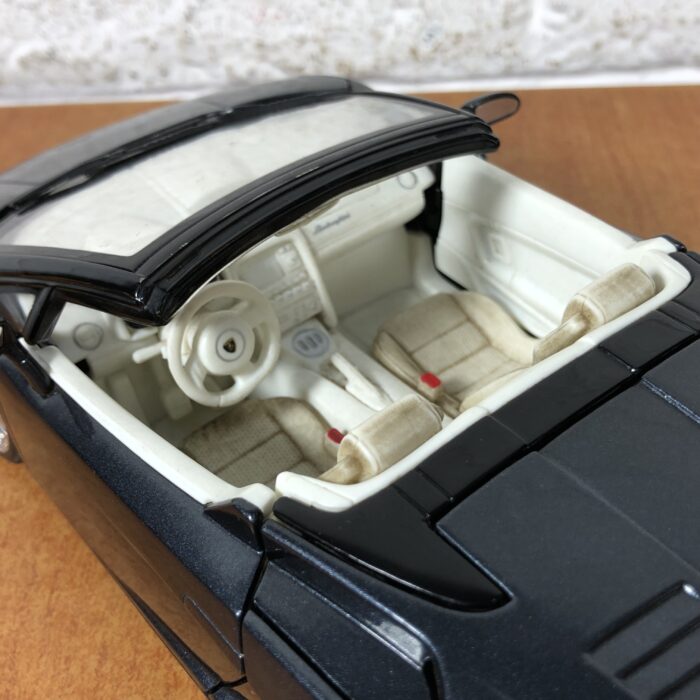 Lamborghini Gallardo (1:18) - Image 7
