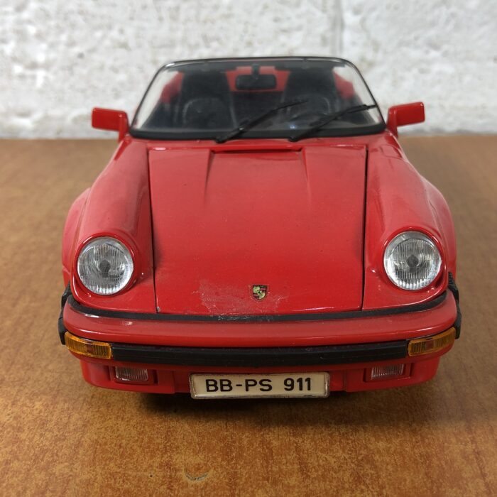 1989 Porsche 911 Speedster (1:18) - Image 2