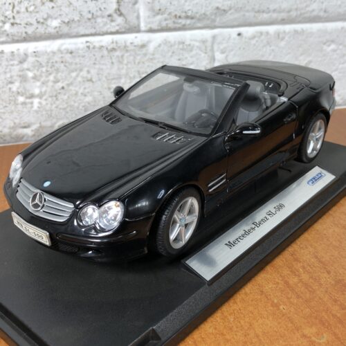 Mercedes-Benz SL-500 (1:18)
