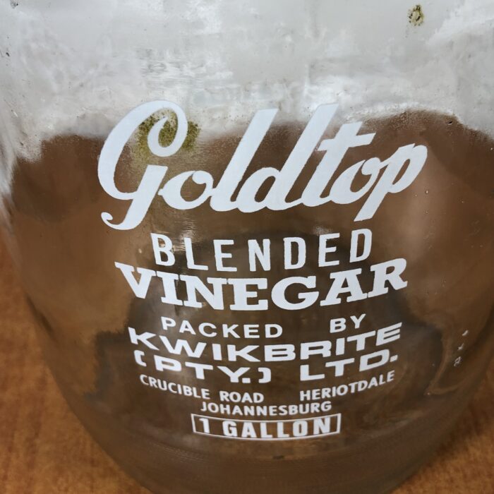 Vintage Goldtop Blended Vinegar Container (1 Gallon) - Image 8