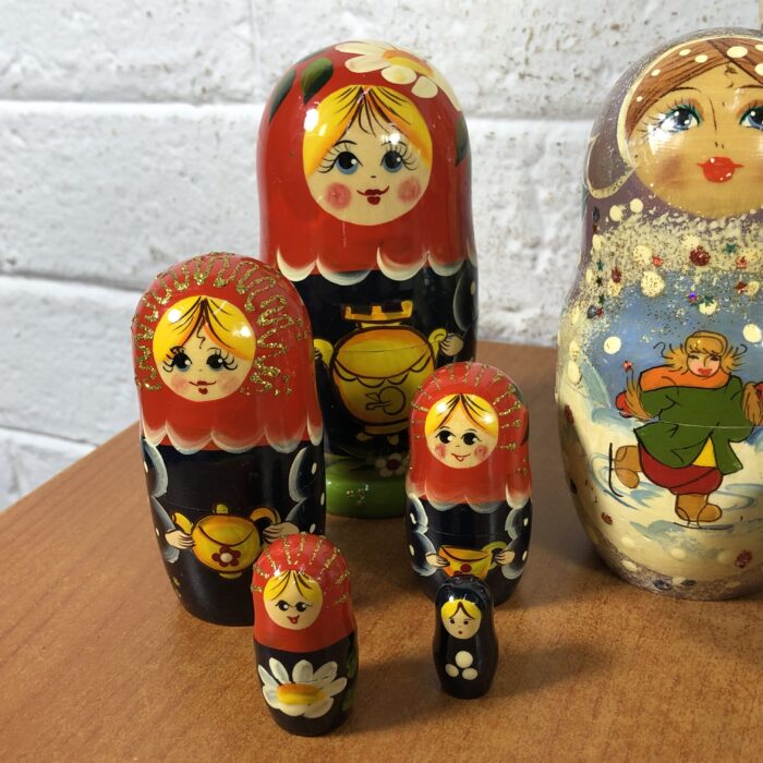 Vintage Russian Nesting Dolls - Image 2
