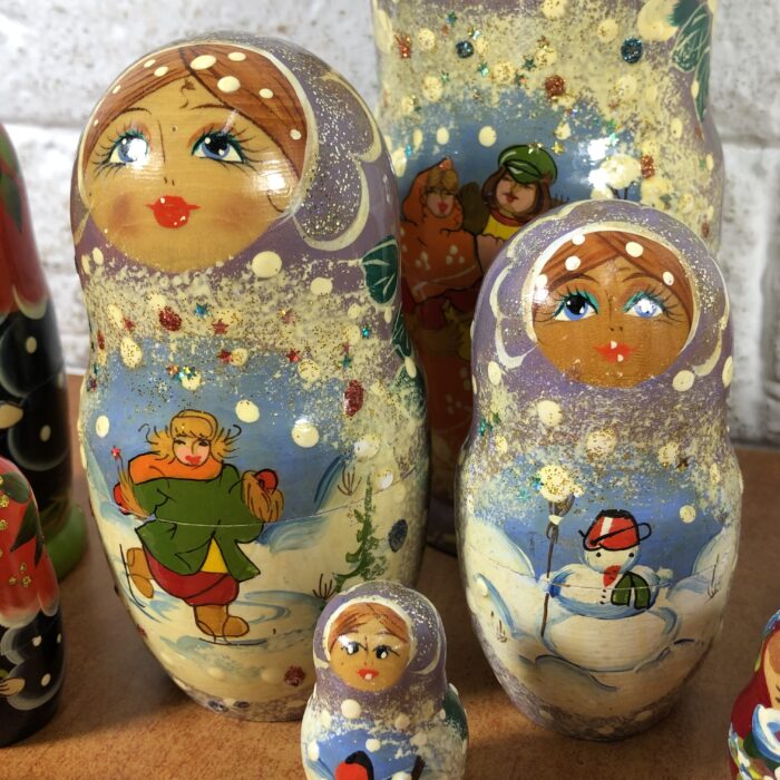 Vintage Russian Nesting Dolls - Image 5