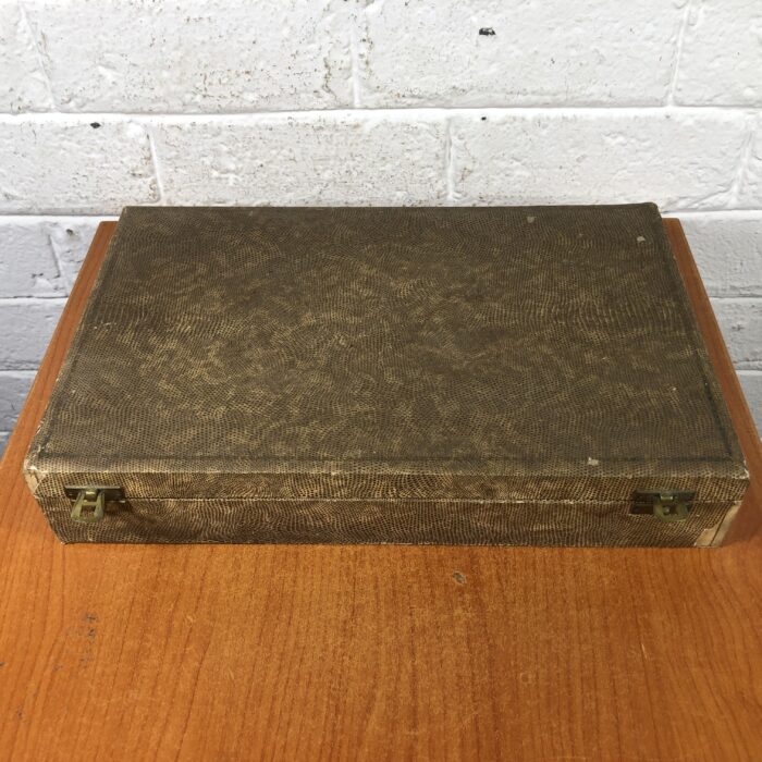 Vintage Vanity Set - Image 12