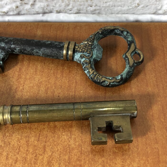 Vintage Key Corkscrews - Image 5