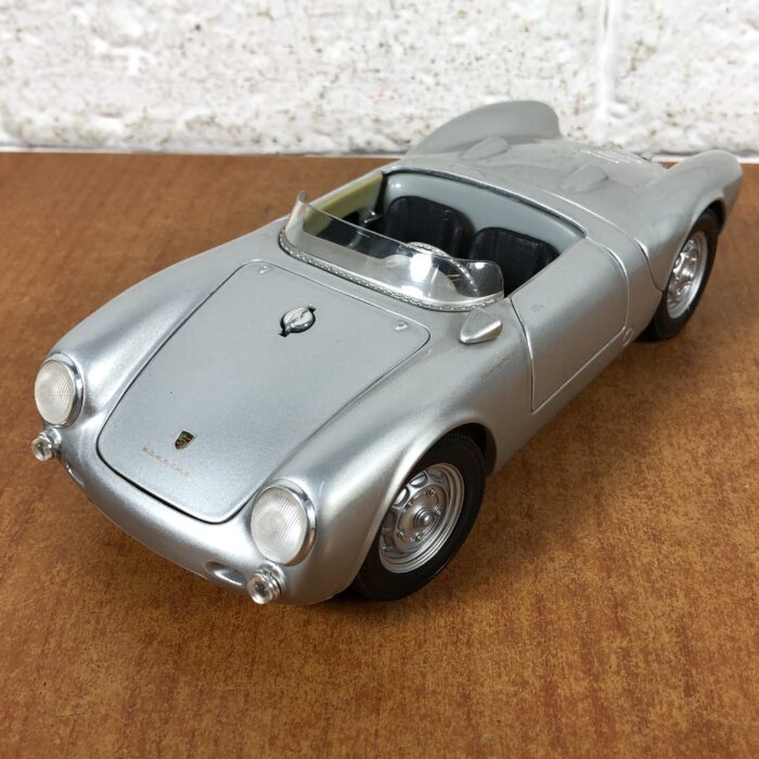 Porsche 550 A Spyder (1:18) - Image 2