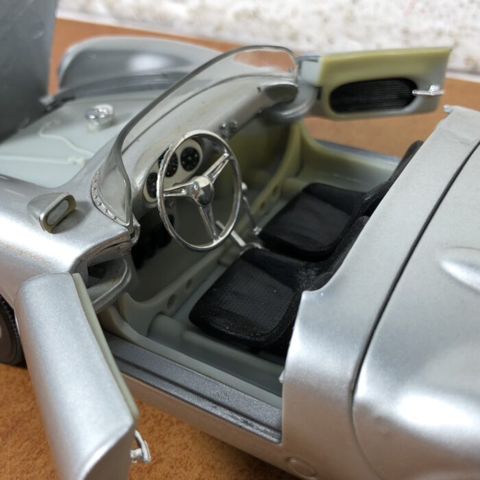 Porsche 550 A Spyder (1:18) - Image 7