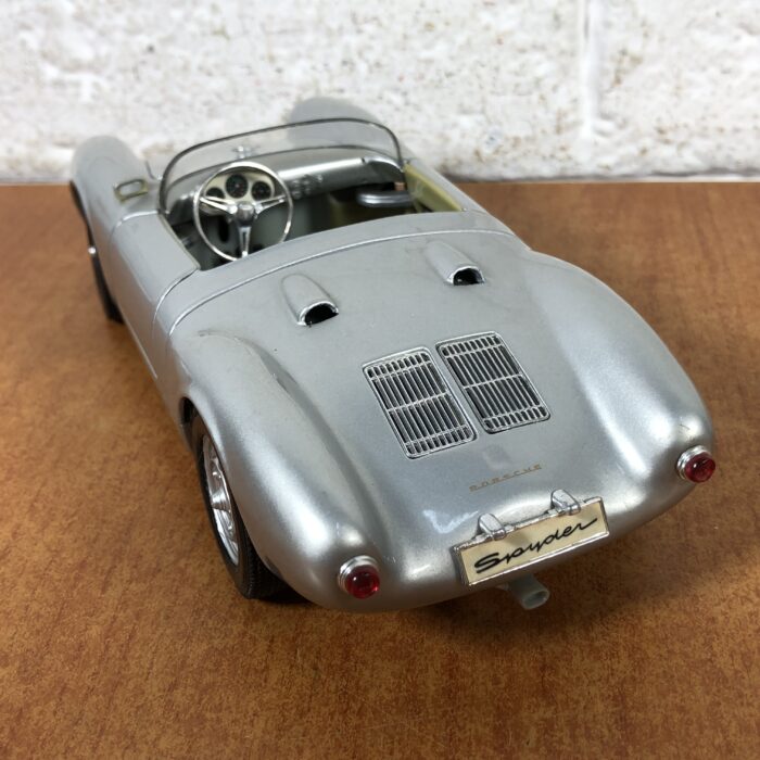 Porsche 550 A Spyder (1:18) - Image 9