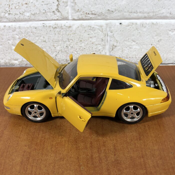 1993 Porsche Carrera 911 (1:18) ~ Made in Italy - Image 4