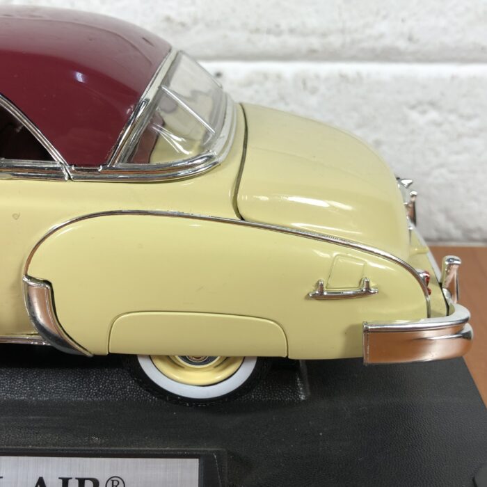 1950 Chevy Bel air (1:18) - Image 9