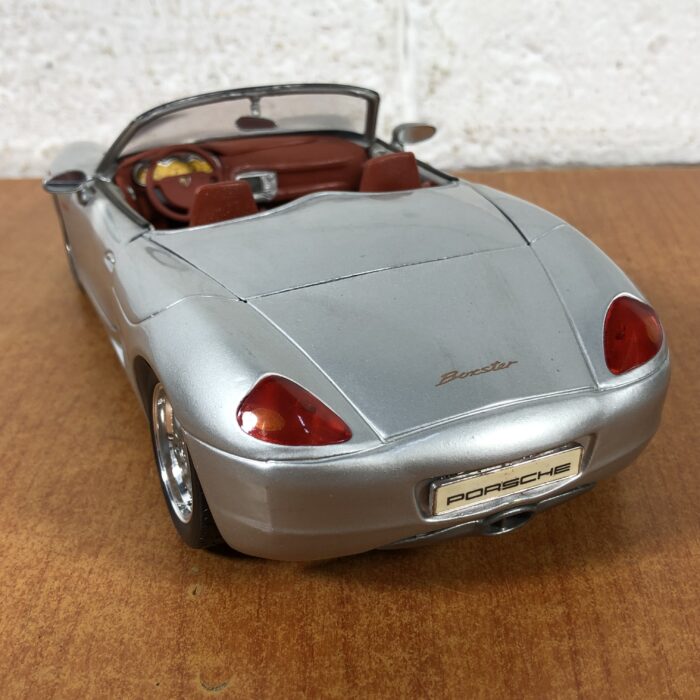 Porsche Boxster (1:18) - Image 11