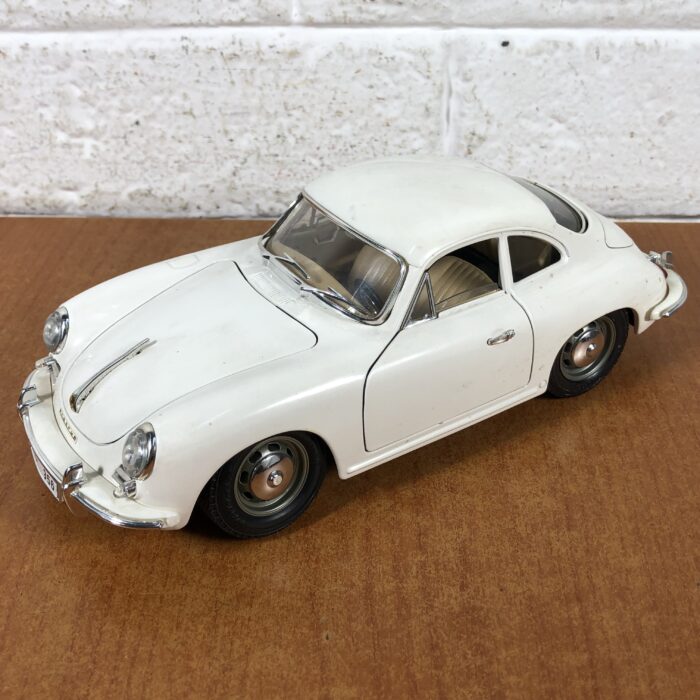 1961 Porsche 356 B (1:18) ~ Made in Italy - Image 3