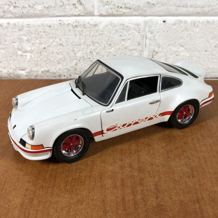 Porsche 911 RS (1:18) - Image 3