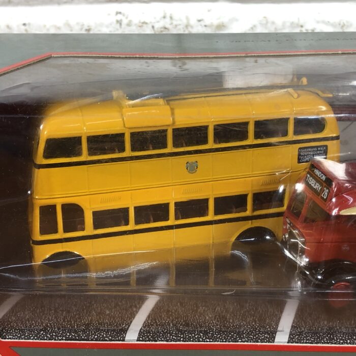 Corgi 'The Original Omnibus Company' Bristol L6B & Weymann Trolleybus Models (1:76) - Image 7