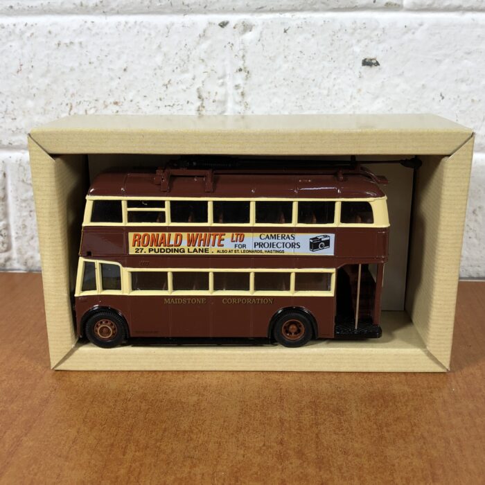 Corgi Classics Sunbeam W Utility Trolleybus Model (Limited Edition) - Image 10