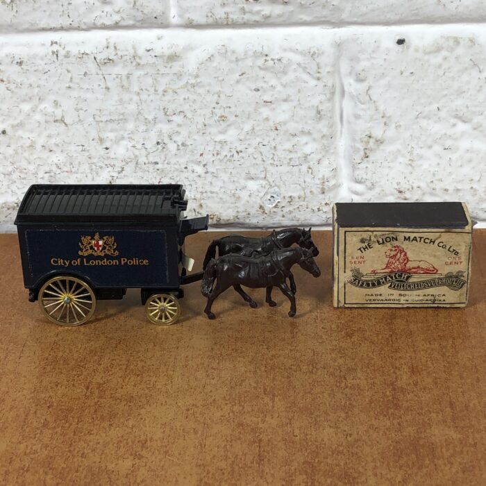 Lledo City of London Police Horse Drawn Prison Van (Made in England) - Image 8