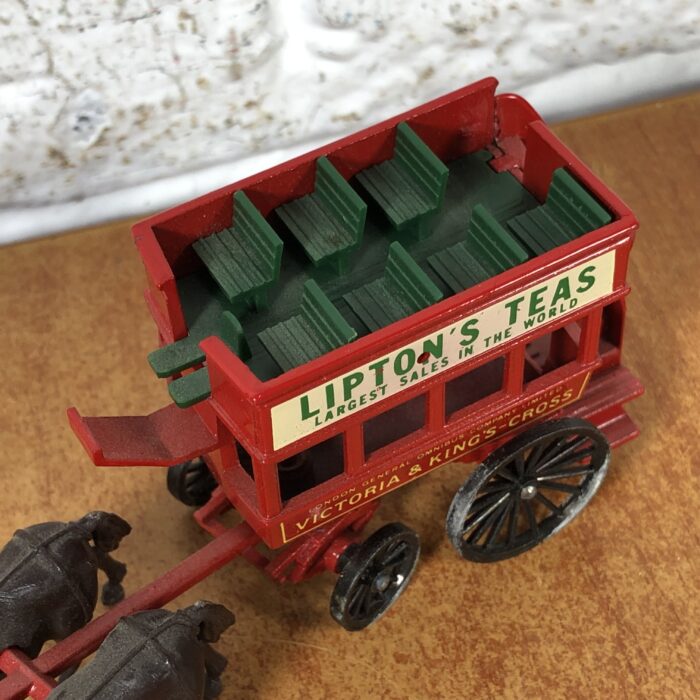 Lledo Lipton's Teas Horse Drawn Omnibus (Made in England) - Image 4