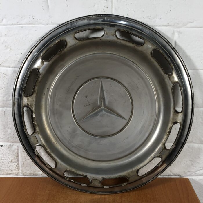 Vintage Mercedes-Benz & Ford Wheel Caps - Image 5