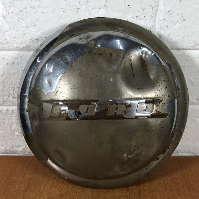 Vintage Mercedes-Benz & Ford Wheel Caps - Image 6