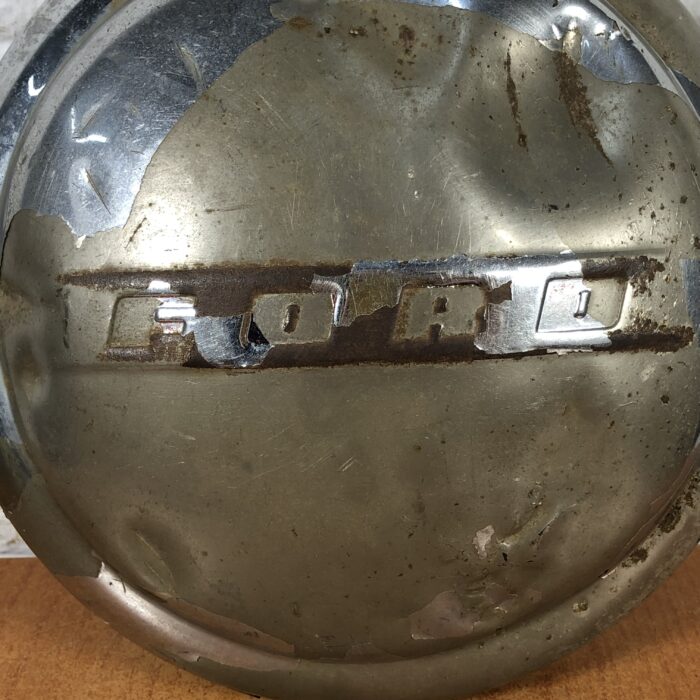 Vintage Mercedes-Benz & Ford Wheel Caps - Image 7