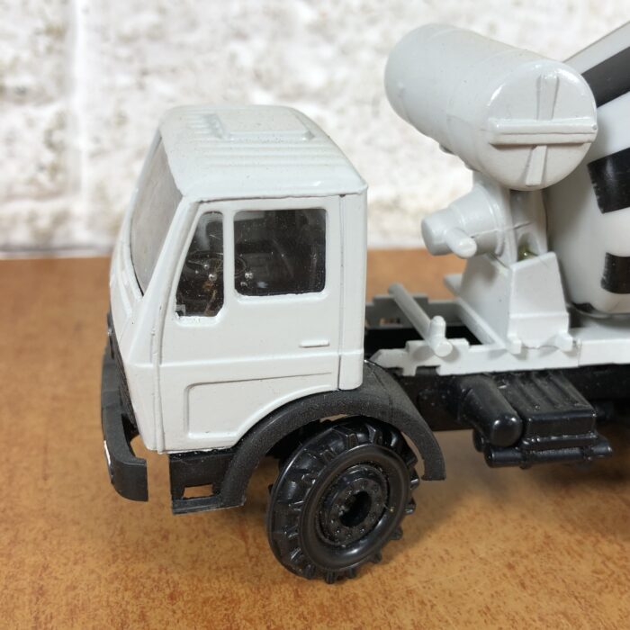 Mercedes-Benz Conrad Concrete Mixer Truck (1:50) ~ Made in West Germany - Image 5