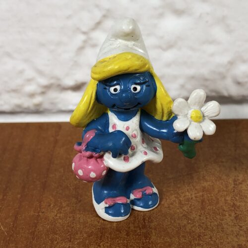 1993 Peyo Smurfette with Flower Figurine (Made in Germany)