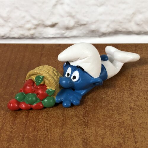 1982 Peyo Clumsy Smurf Figurine (Made in Germany)